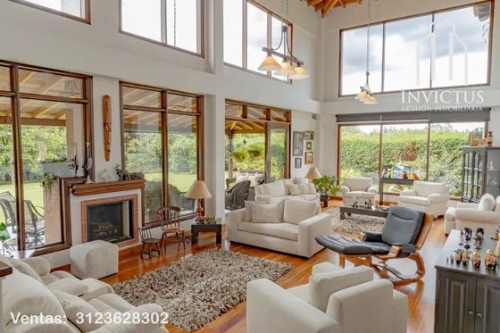 Llanogrande Casa De Ensueño Para La Venta En Exclusiva Parcelación