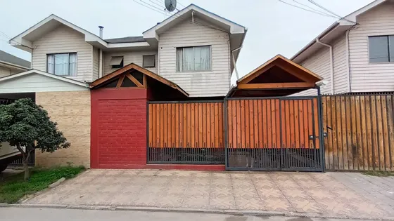 Casa Santa Luisa Norte Barrio Privado