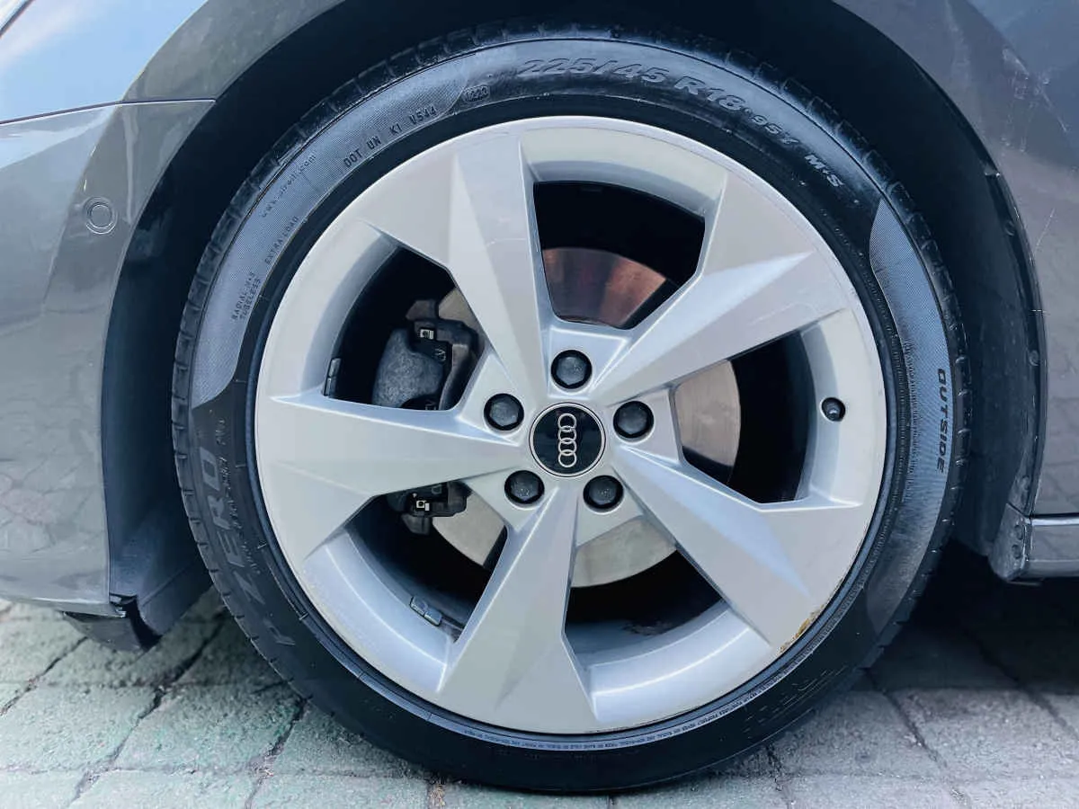 Audi A3 2.0 Sedan L S Line with DSG449523415401123847
