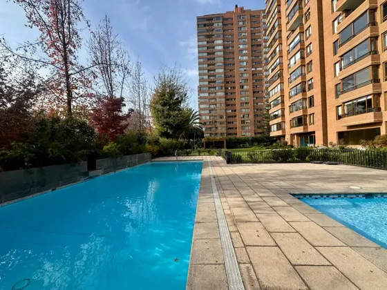 Vendo Amplio Dpto Con Maravillosa Vista, En Hermanos Cabot