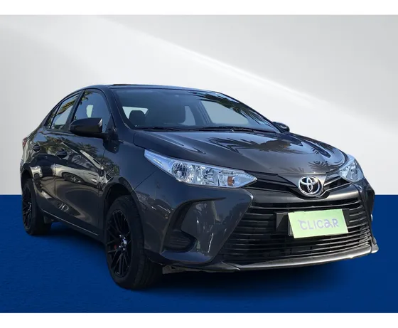 Toyota Yaris Sedán Xrs