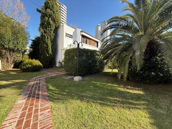 Excelente Casa-bungalow En Venta