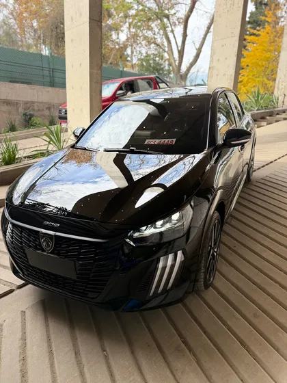 Peugeot 208 1.2t Gt