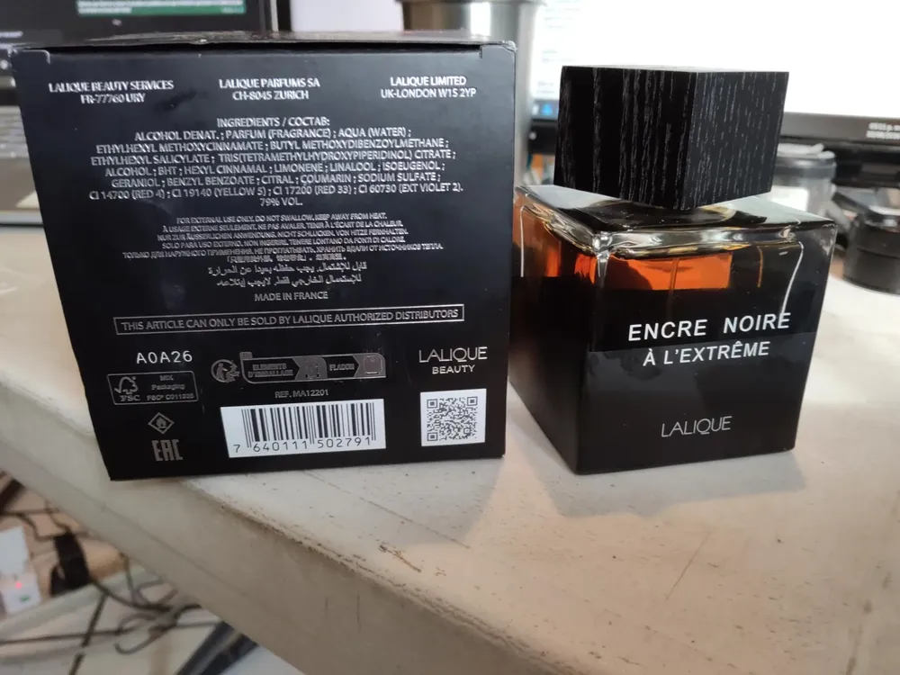 香水(男性用) LALIQUE ENCRE NOIRE A L'EXTREME 100ml Perfume Lalique Encre Noire à L'Extrême Masculino 100ml Amadeirado