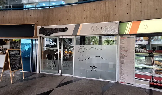 Fondo De Comercio En Cosmetologia En Venta