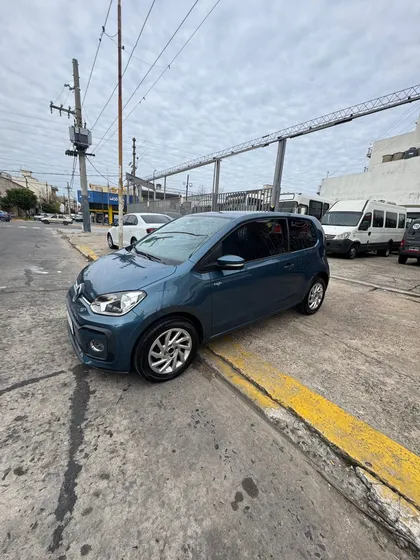 Volkswagen Up! 1.0 High Up! 3 P