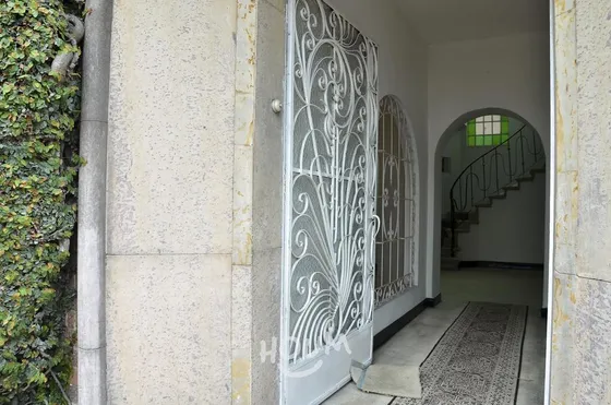 Casa En Centro Internacional De Bogotá. 8 Habitaciones, 650 M², Id: 101974