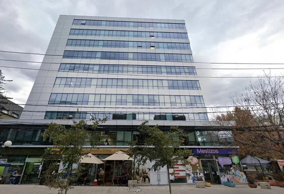 Oficina, Recepción Con Un Privado, Plaza Las Lilas