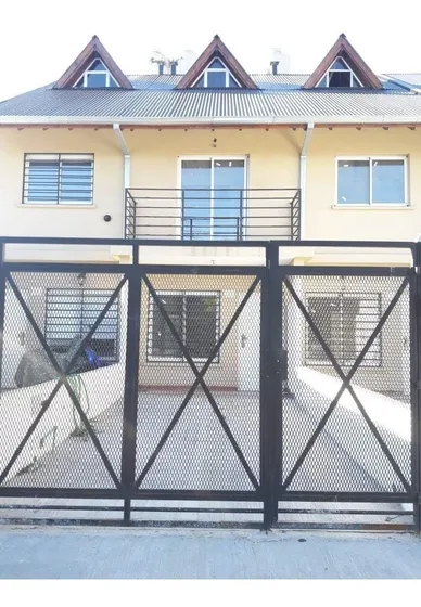Villa Luzuriaga Triplex 4 Amb C/entrada De Auto A Estrenar