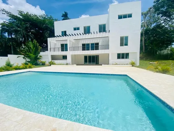 Casa En Los Jardines De Isabela