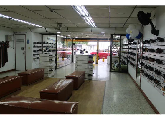 Vendo Propiedad Comercial En Santa Elena, Cali