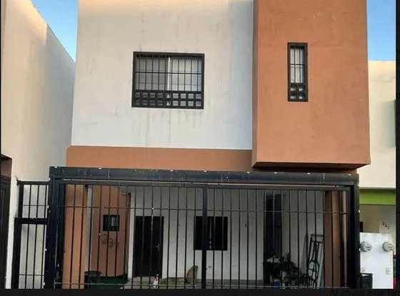 Venta De Casa En Las Provincias, Apodaca, Nuevo Leon, Casa En Recuperacion Mbdelr