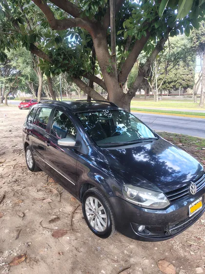 Volkswagen Suran 1.6 Imotion Highline