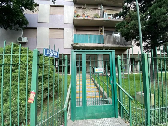 Departamento En Alquiler En Tapiales
