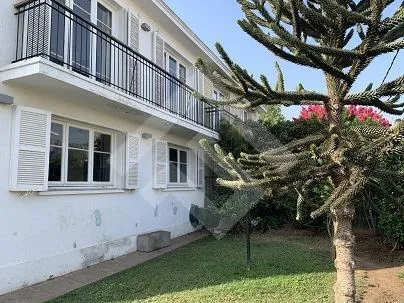 Casa En Venta De 3 Dorm. En Las Condes