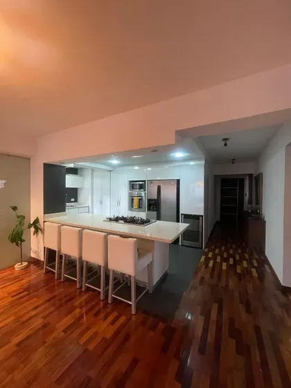 Fernando & Yosmar Venden Apartamento Amoblado En Res. Montesacro, Urb. Prebo, Valencia. Sólo Clientes.