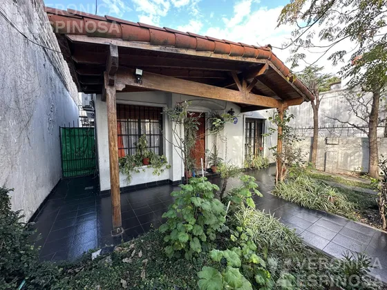 Casa Venta En Haedo Sur 4 Dormitorios