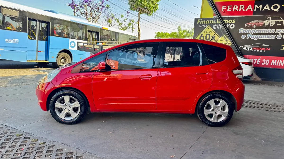 /pt/city-lins/cate-car-used-car/honda-fit-2011-1-4-dx-16v-flex-4p-automatic-57487975365347328/-12