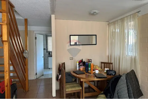 Encantadora Casa En Condominio En Algarrobo