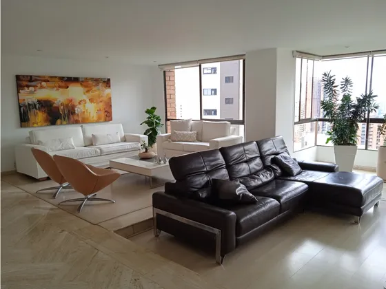 Apartamento Amoblado En Arriendo En El Poblado, San Michel