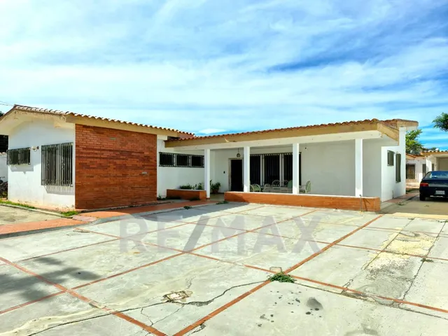 Casa Quinta Parcelamiento Miranda Cumaná Calle Cerrada