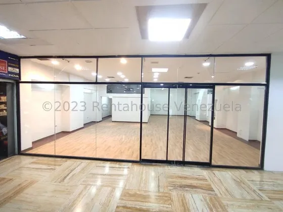 Local En Venta En Prados Del Este 24-8499 Maria Diaz