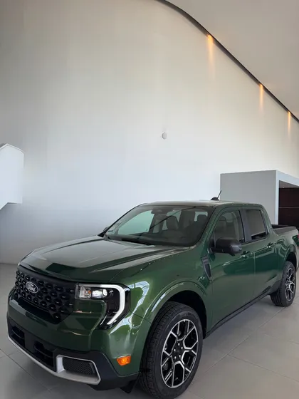 Ford Maverick Lariat Híbrida 4x4