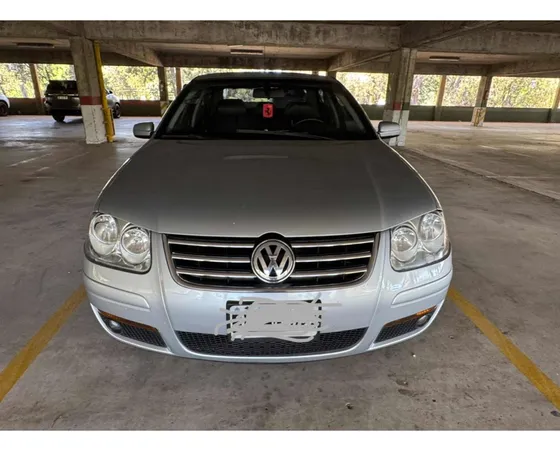Volkswagen Bora 1.8 Highline T Tiptronic Cuero