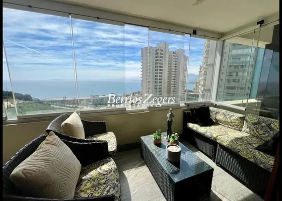 Departamento En Venta De 2 Dorm, 2 Baños En Concón,vista .