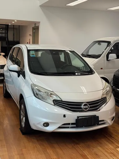 Nissan Note 1.6 Advance 107cv