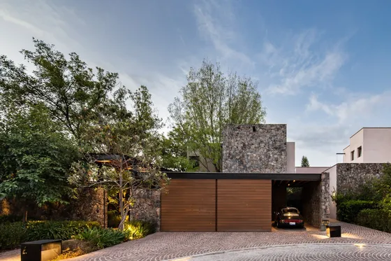 Venta Casa Lujo Nido Jurica