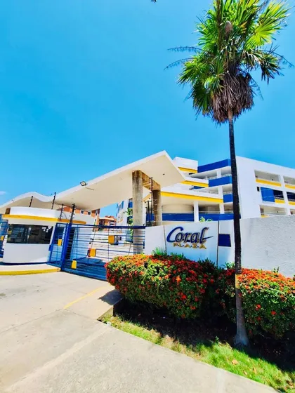 Apartamento Vacacional Residencia Coral Plaza.  Con Acceso A La Playa Lecheria 