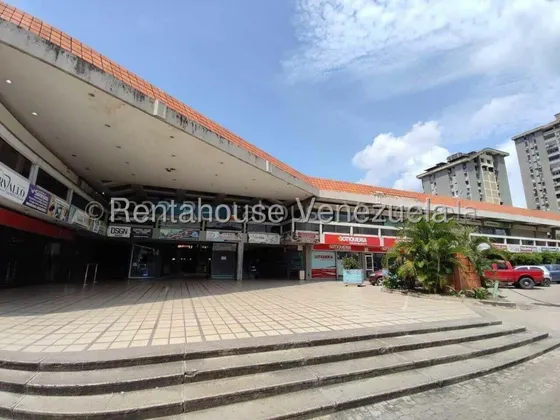 Excelente Local En Venta Cc Maracay Plaza, Av. Bermúdez, Maracay, 25-22199 Mv