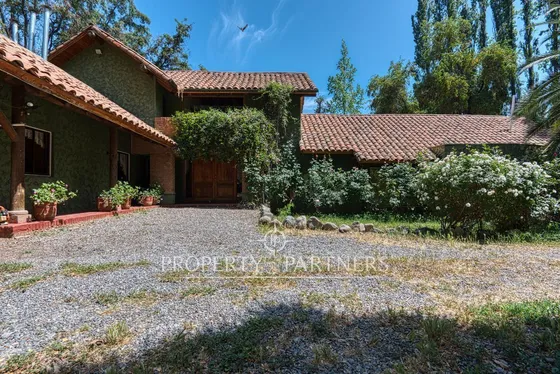 Preciosa Casa Estilo Chileno En El Principal De Pi...