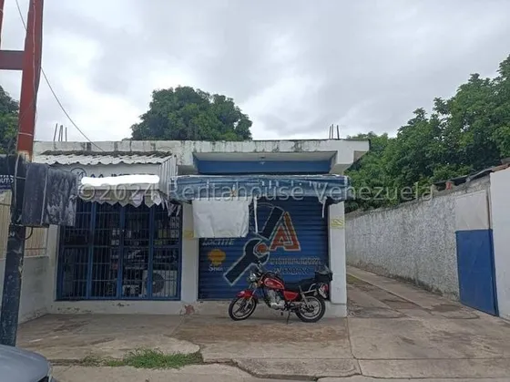 Jv En Venta Terrreno Con Contruccion Y Locales Con Baño Propio Ideal Para Oficinas, Talleres Mecánicos De Refrigeración Y Otros Cerca Av Piar Guacara
