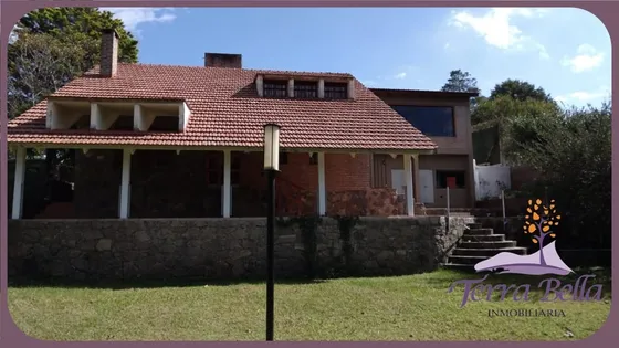 Chalet De Categoria A Metros Del Rio. 3 Dorm Parque Pileta