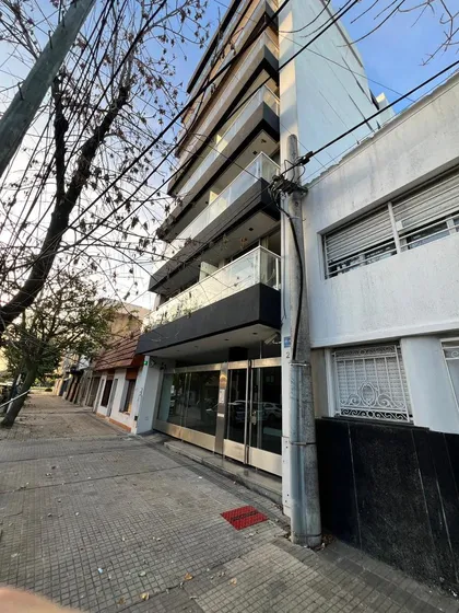 Departamento En  Alquiler En Calle 9 E/ 32 Y 33