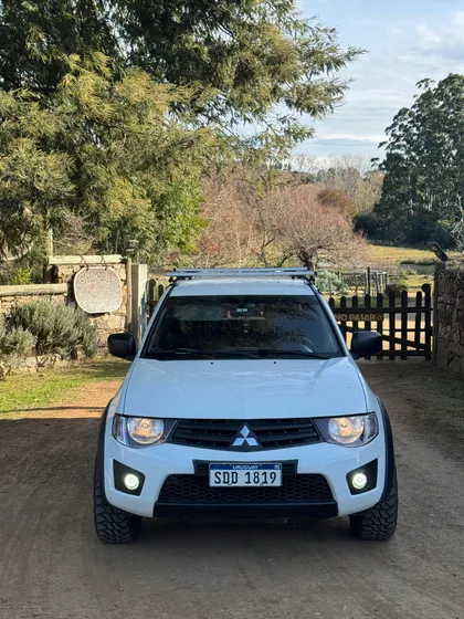 Mitsubishi L200 2.4 Dc Gl 4x2