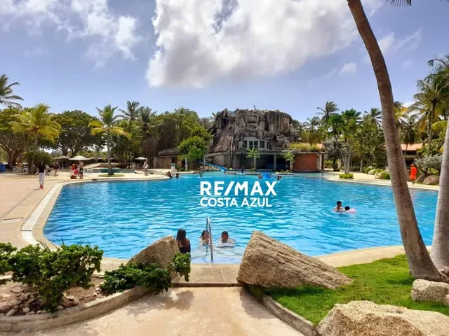 En Venta Town House En El Complejo Mas Grande De La Zona En Caribbean Suites, Tucacas