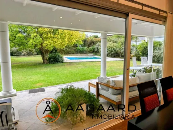 Casa En Lomas De La Carolina