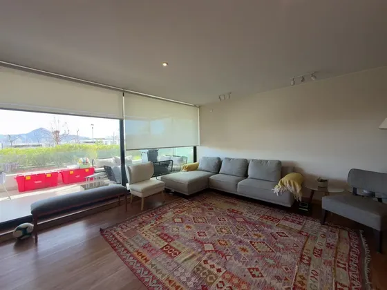 Departamento Con Jardín Privado En Venta San Carlos De Apo