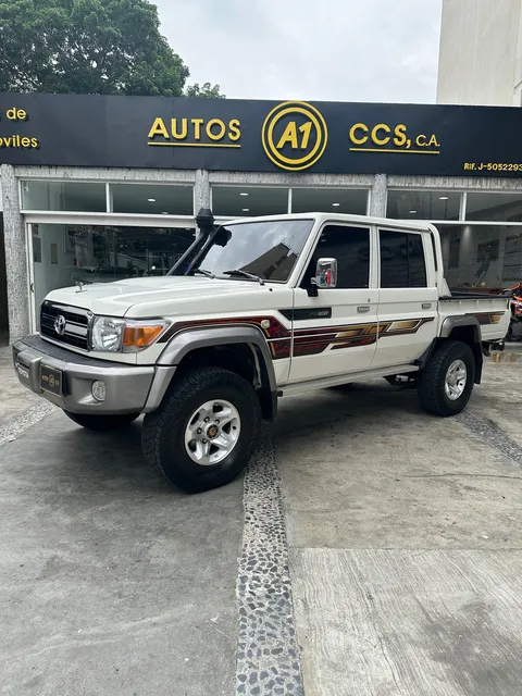 Toyota Lc79 Lx