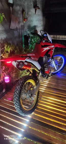 Honda Tornado