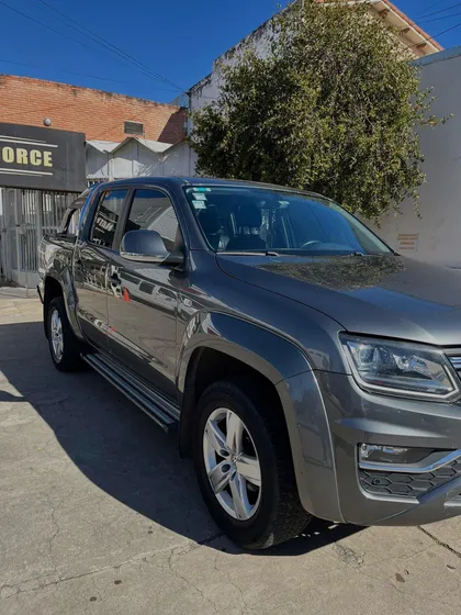 Volkswagen Amarok 2.0 Cd Tdi 180cv 4x2 Highline Pack At