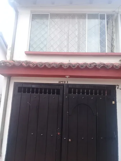 Apartamento Cerca Al Centro Comercial Campanario, Barrio Palace. 
