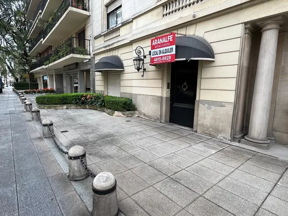 Local En Alquiler En Recoleta - Av. Alvear