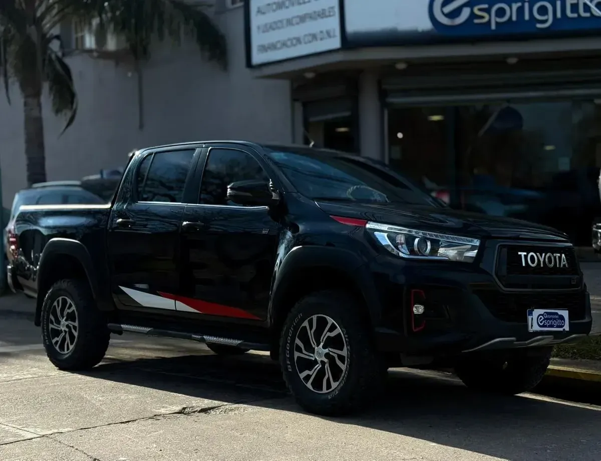 Toyota Hilux Pick-Up 4.0 V6 Gr-s Ii 4x4 6at