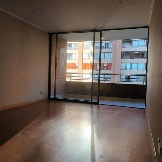 Depto 1 D Amplio En Nueva Las Condes