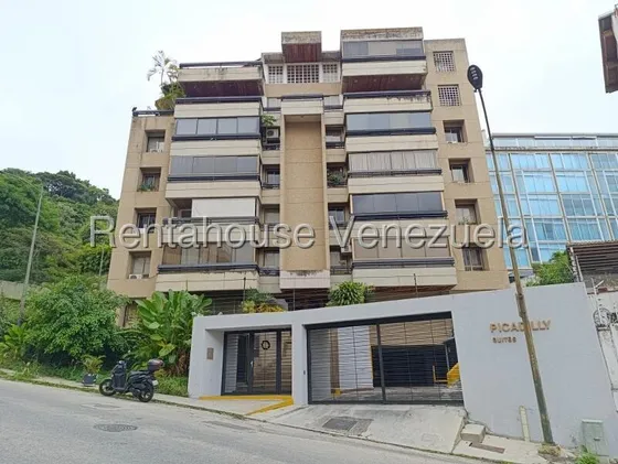 Jmc Apartamento En Alquiler En Urb. Lomas De Las Mercedes 25-12145 Yk