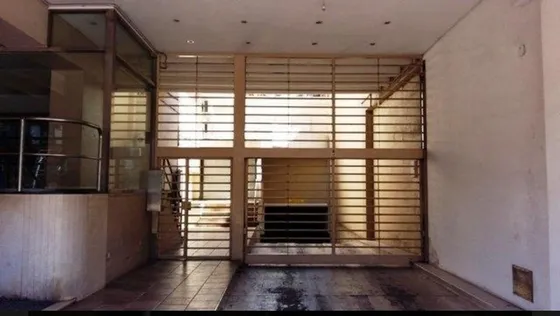 Cochera En Venta Lomas De Zamora